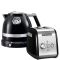 Набор: Чайник KitchenAid ARTISAN, 5KEK1522EOB, черный + Тостер KitchenAid 5KMT221EOB, черный