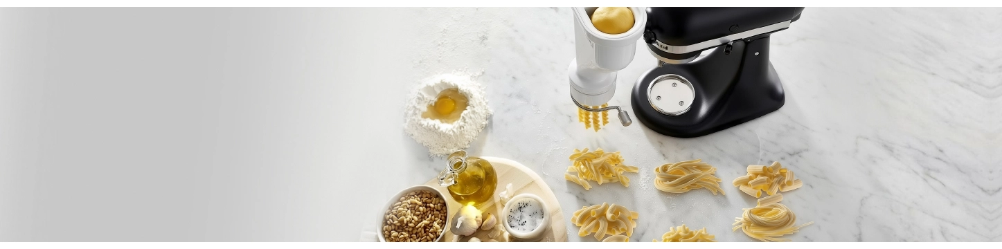 Подарок за покупку планетарного миксера: насадка-пресс для пасты