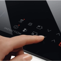 Варочная панель Electrolux IPE6443KFV