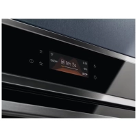 Духовой шкаф Electrolux EOB8S39WX