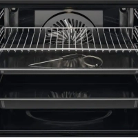 Духовой шкаф Electrolux EOC9P31WX
