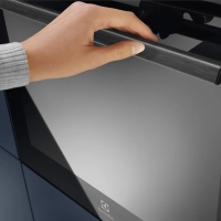 Электрический духовой шкаф Electrolux EOF3C50H