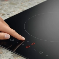 Варочная панель Electrolux LIT30231C