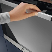 Духовой шкаф Electrolux EOD6P77WX