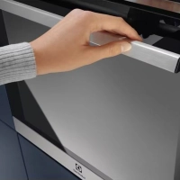 Духовой шкаф Electrolux EOC6P77X