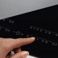 Варочная панель Electrolux CIV644