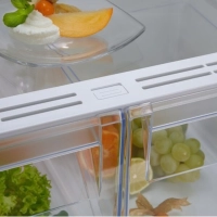 Встраиваемый холодильник Electrolux LND5FE18S